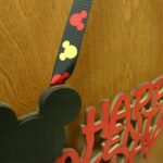 Disney Happy Valentines Door Hanger FREE SHPPING - Image 3