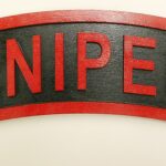 Large 18 inch Sniper Tab Red/Black