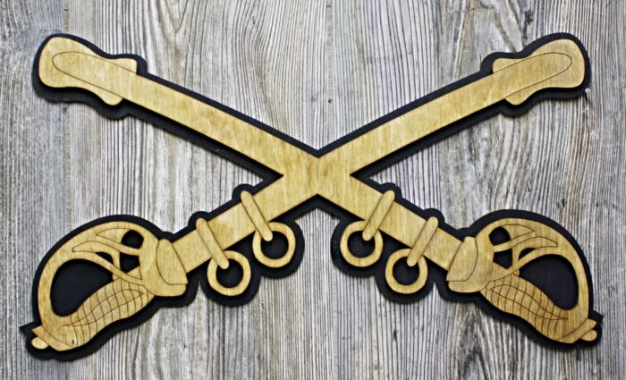 Cavalry Crossed Sabers Insignia - Image 3